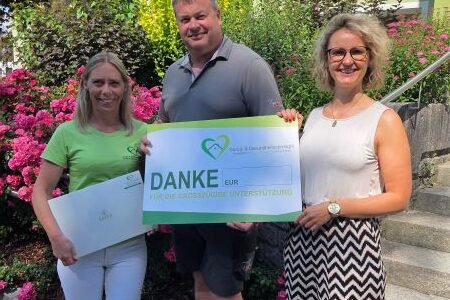 Spendenübergabe DK Lohnunternehmen Spendenübergabe DK Lohnunternehmen