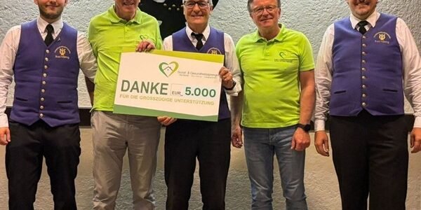 Großzügige Spende der Häringer Sänger Spendenübergabe der Häringer Sänger